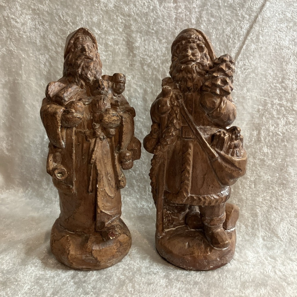 JJ Artifacts Resin Old World Santa Claus W/ Toys Lantern Tree Christmas VTG Pair
